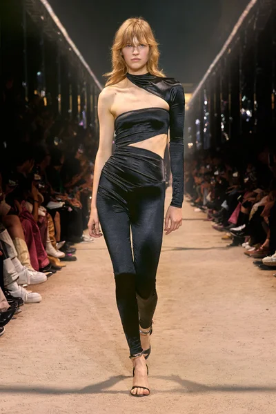 Look 47